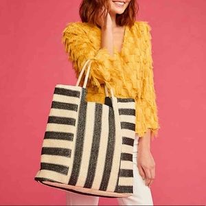 ✨BRAND NEW✨DSW Exclusive Tote Bag